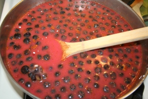 Hot blueberry compote